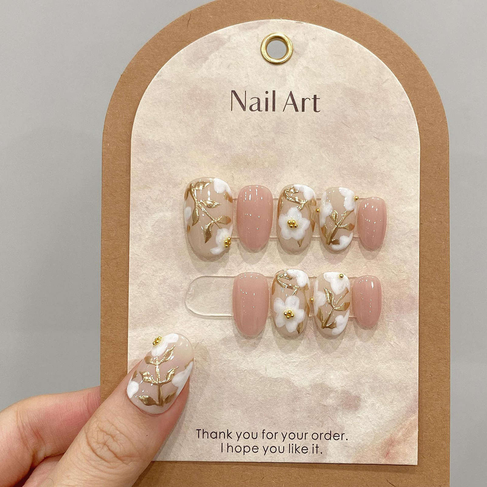 Nail Art Flower - Handmade Press on Nails with White