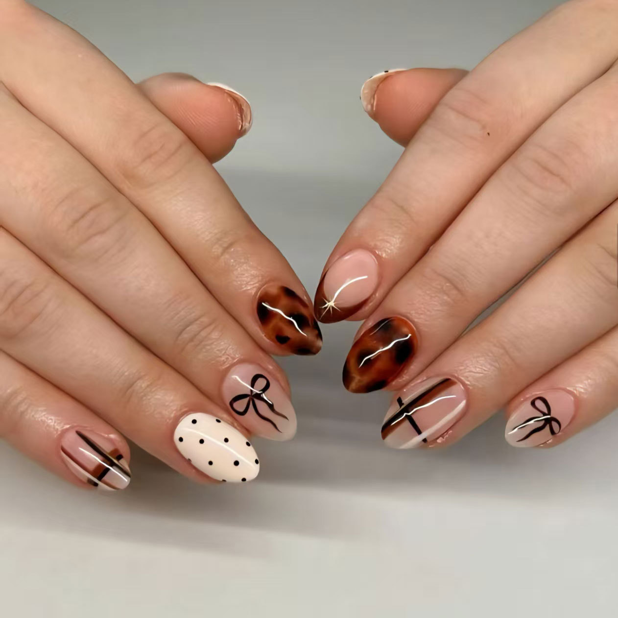 24pcs Flower False Nails Brown - Nail Art Flower incelemesi ve fiyatı