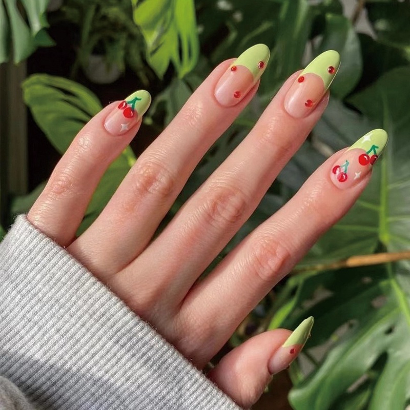 24Pcs French Almond False Nail - Nail Art Red Cherry incelemesi ve fiyatı