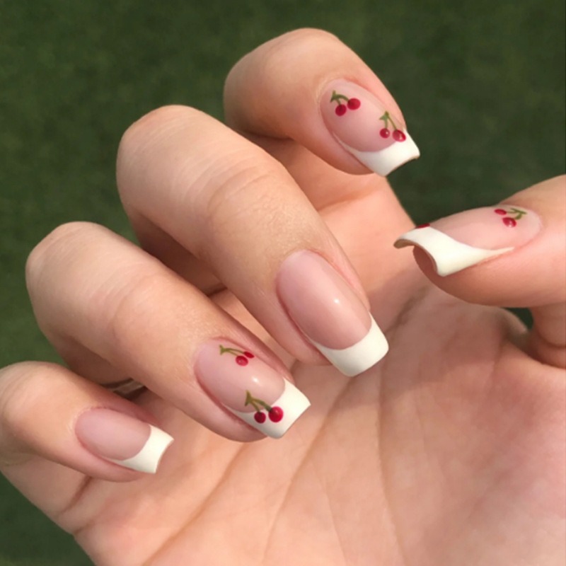 24pcs White French Square Red  - Nail Art Red Cherry incelemesi ve fiyatı